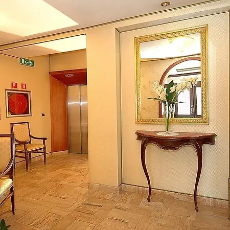 Отель La Forcola 3*