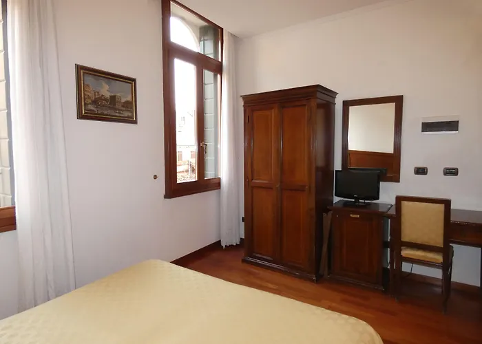 La Forcola Отель 3*